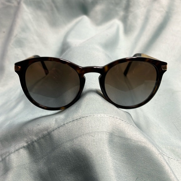 MICHAEL KORS SUNGLASSES - Picture 9 of 9